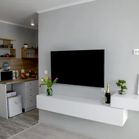Apartment Stadium